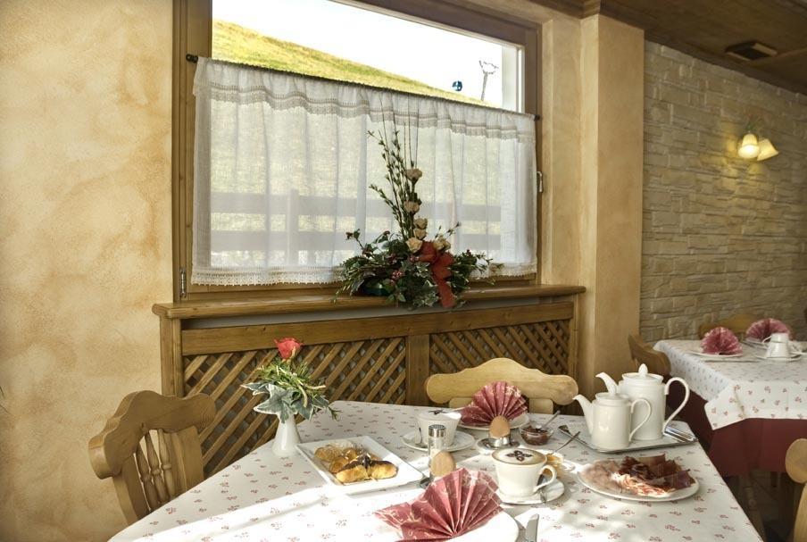 Hotel Costanza Mountain Holiday Livigno Extérieur photo